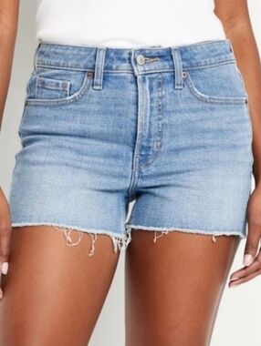 Old Navy Women's Size 0 Light Blue Kallie OG Short 3 Inch Cut Off Denim Shorts